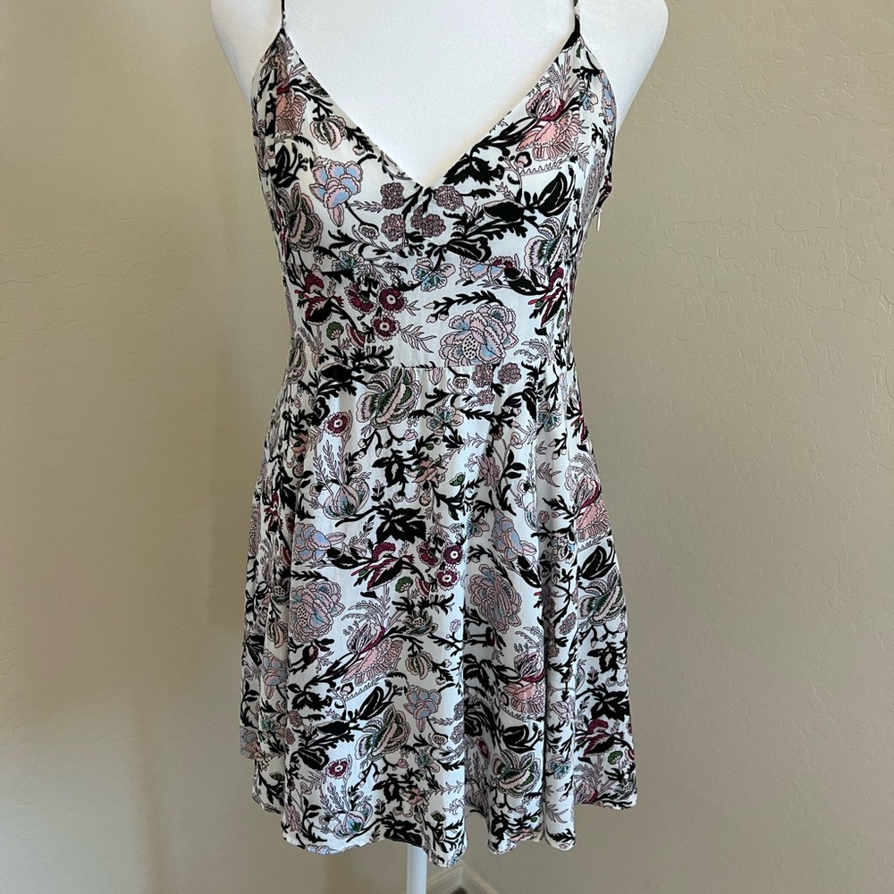 American Eagle Floral Dress